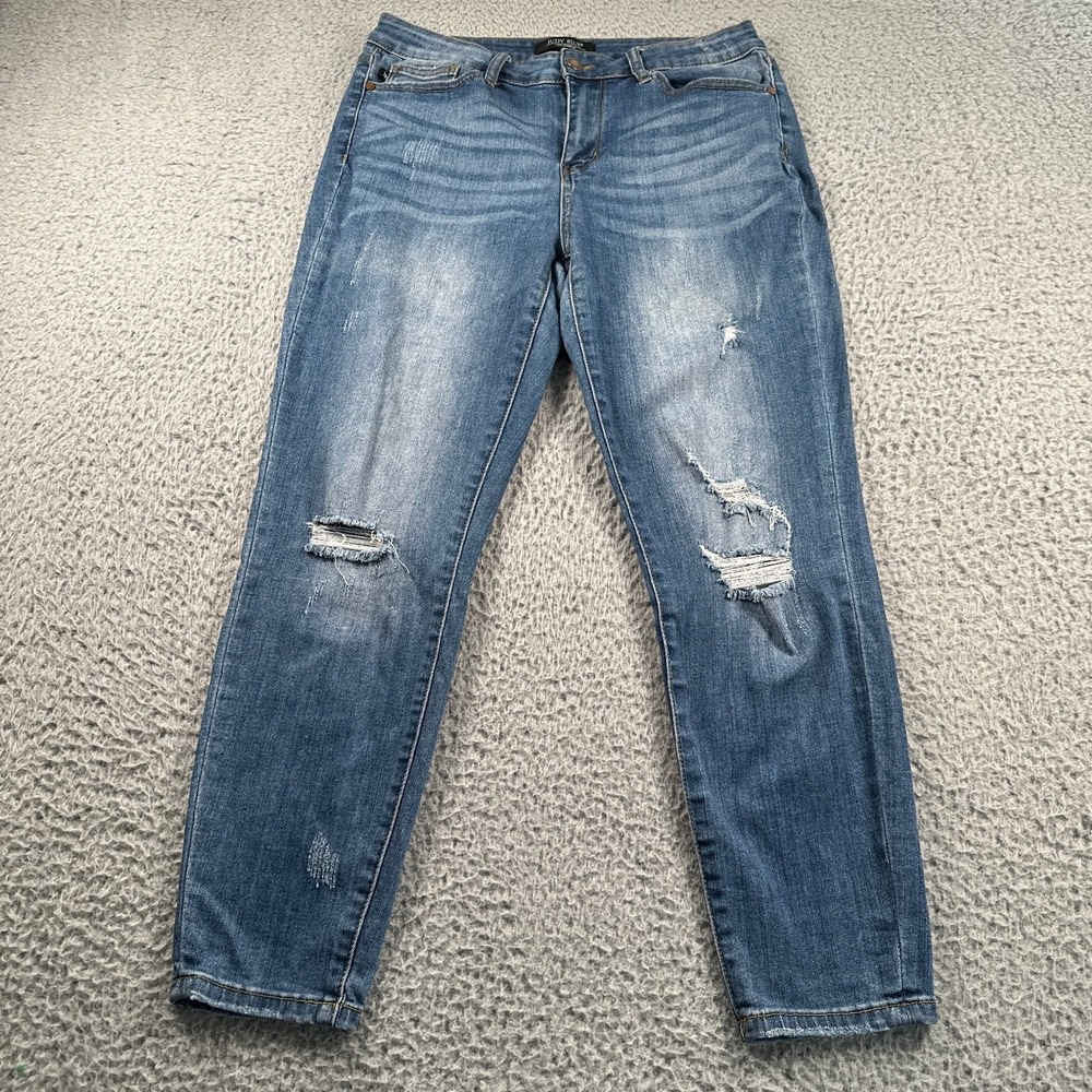 Judy Blue Women's Jeans 31 Relaxed‎ Fit Distressed Medium Wash